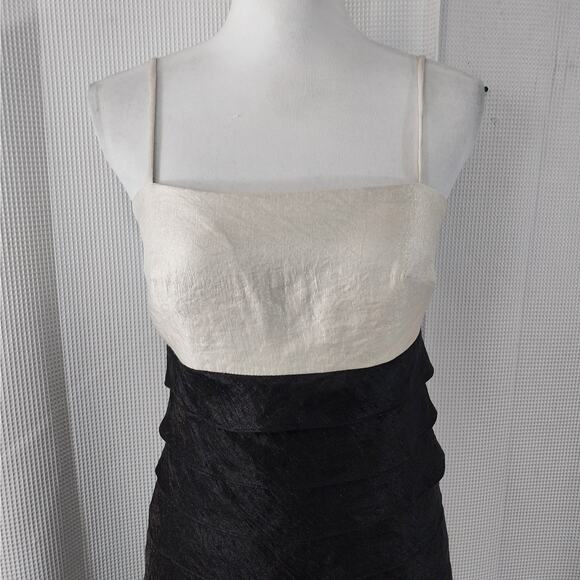 JESSICA HOWARD! CREAM OVER BLACK PETIT-RUFFLED/LAYERED MIDI DRESS! SZ 8 - Picture 3 of 8